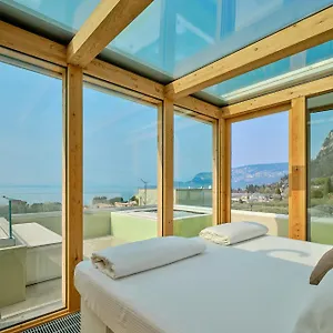 Sunny Apartment